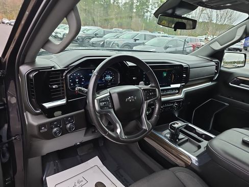 Used 2023 Chevrolet Silverado 1500 RST image 21