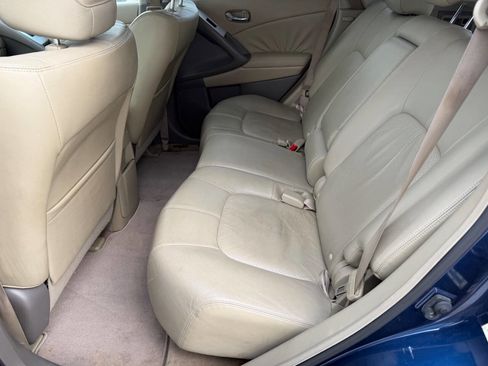 Used 2009 Nissan Murano SL w/ Technology Pkg image 16