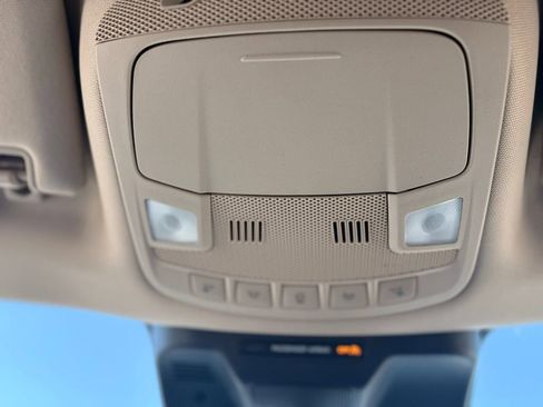 Used 2024 Ford Expedition Max XLT image 29