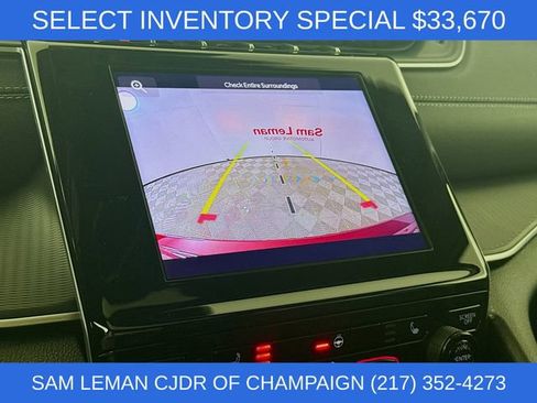 New 2025 Jeep Grand Cherokee Laredo X w/ Luxury Tech Group I AWD/4WD image 13