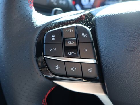 Used 2025 Ford Explorer ST AWD/4WD image 17