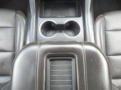 Used 2021 Chevrolet Tahoe High Country w/ Premium Package image 44