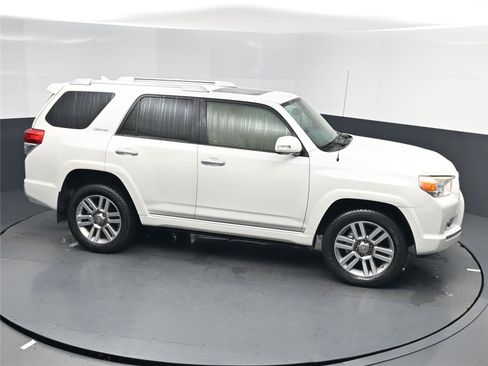 Used 2012 Toyota 4Runner Limited image 18