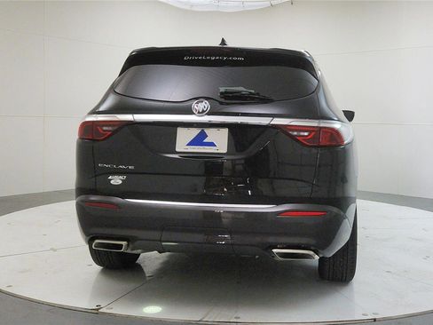 Used 2022 Buick Enclave Essence w/ Experience Buick Package image 7
