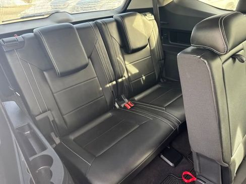 Certified 2022 Volkswagen Atlas SE image 34