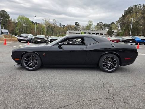 Used 2023 Dodge Challenger R/T Scat Pack w/ Plus Package image 4