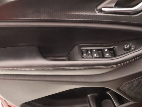 Used 2024 Jeep Grand Cherokee Laredo X image 15