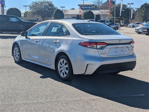 Certified 2024 Toyota Corolla LE image 5