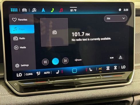 Used 2025 Volkswagen Tiguan S AWD/4WD image 31