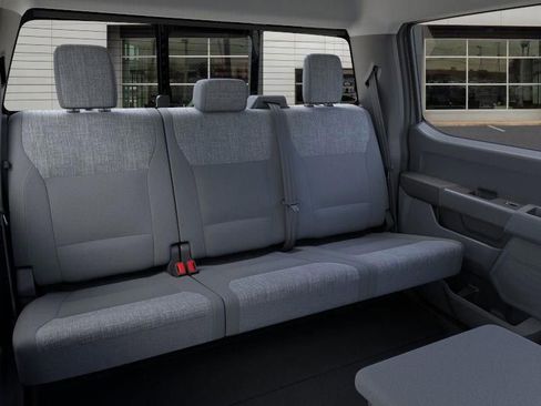 New 2026 Ford F250 XLT w/ FX4 Off-Road Package image 15