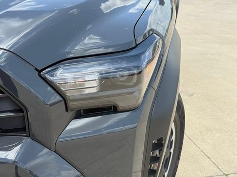 New 2026 Toyota 4Runner TRD Off-Road Premium AWD/4WD image 2