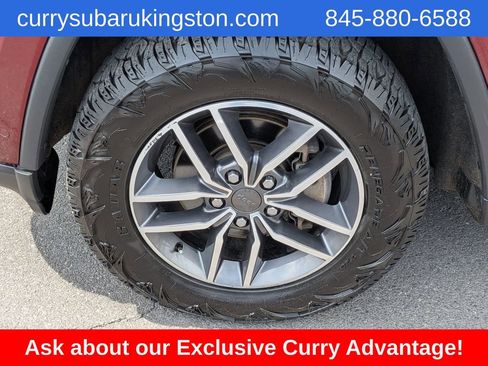 Used 2020 Jeep Grand Cherokee Limited AWD/4WD image 11