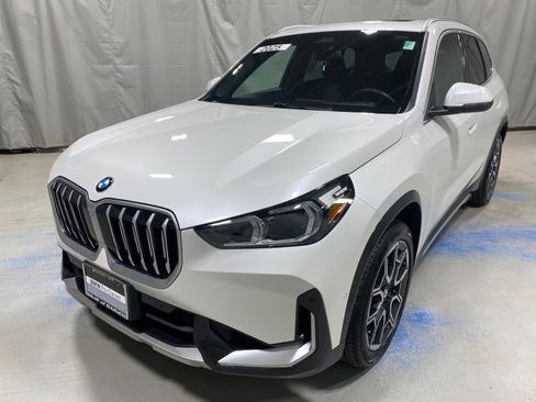 Used 2025 BMW X1 xDrive28i w/ Convenience Package image 1
