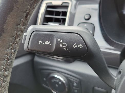 Certified 2019 Ford Ranger Lariat w/ Technology Package image 30