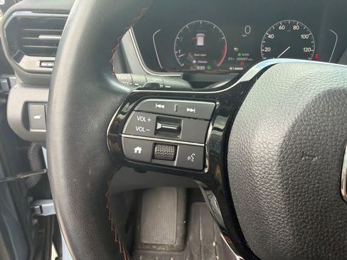 Used 2024 Honda Pilot TrailSport image 22