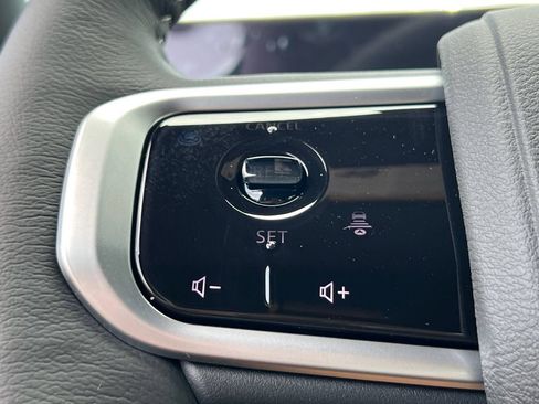 New 2026 Nissan Armada SL w/ Captain's Chari Seat Package AWD/4WD image 13