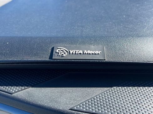 Used 2023 Nissan Frontier SV image 17