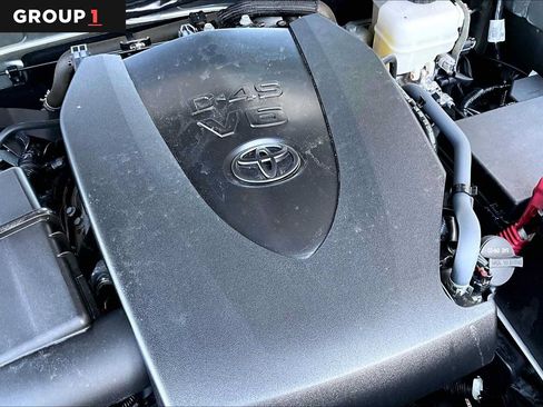 Used 2023 Toyota Tacoma TRD Off-Road AWD/4WD image 31