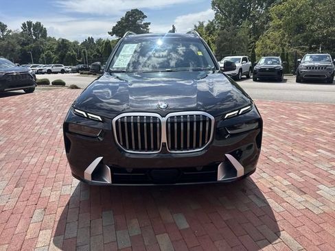 Used 2025 BMW X7 xDrive40i AWD/4WD image 31