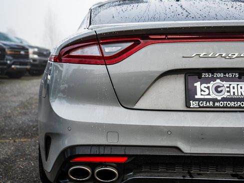 Used 2020 Kia Stinger GT2 image 10