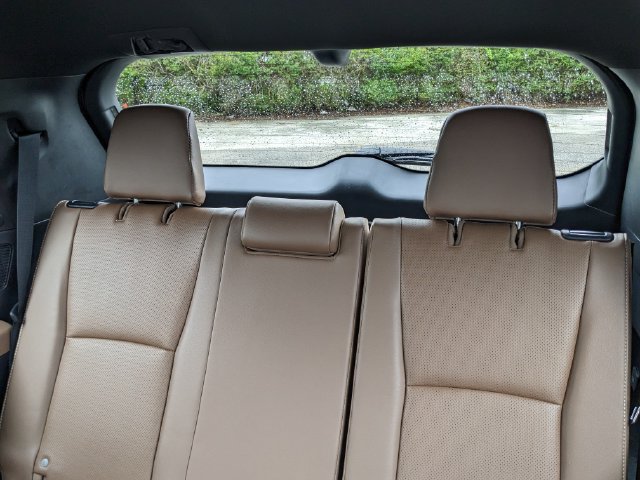 Used 2026 Toyota Grand Highlander AWD Hybrid image 23