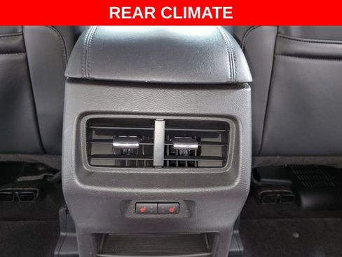 Used 2015 Ford Edge Titanium w/ Equipment Group 302A image 24