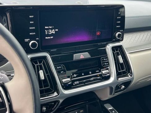 Certified 2023 Kia Sorento SX Prestige image 18