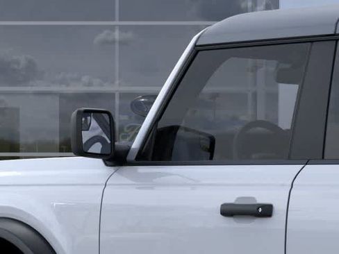 New 2025 Ford Bronco 4-Door AWD/4WD image 22