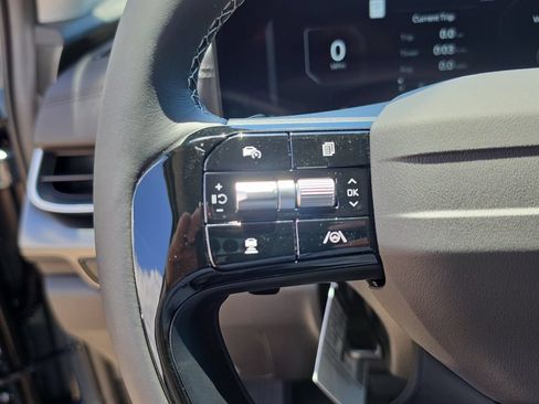 New 2027 Kia Carnival SX Prestige FWD image 32