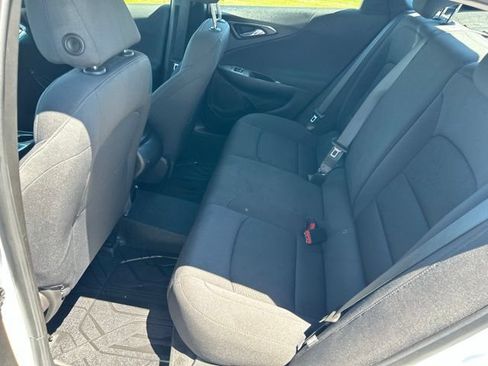 Used 2023 Chevrolet Malibu LS w/ LPO, Floor Liner Package FWD image 32