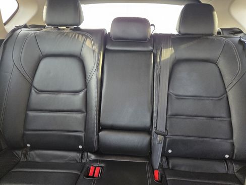 Used 2025 MAZDA CX-5 AWD 2.5 S w/ Preferred Package image 13