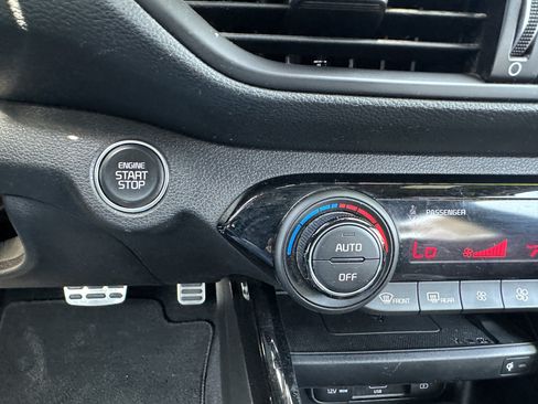 Used 2023 Kia Forte GT-Line w/ GT-Line Premium Package FWD image 30