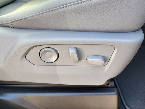 New 2026 GMC Sierra 1500 SLT w/ SLT Premium Plus Package image 40