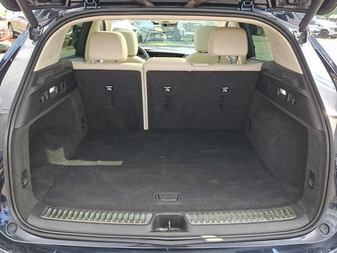 Used 2021 Buick Envision Avenir w/ Technology Package II AWD/4WD image 31
