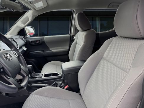 Used 2023 Toyota Tacoma SR image 2