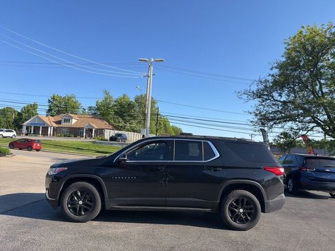 Used 2021 Chevrolet Traverse LT AWD/4WD image 5