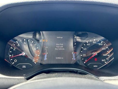 Used 2024 Jeep Compass Latitude AWD/4WD image 19