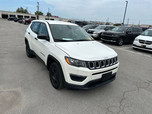 Certified 2019 Jeep Compass Sport AWD/4WD image 13