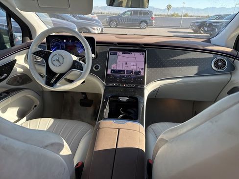 Certified 2023 Mercedes-Benz EQS 450+ SUV image 7