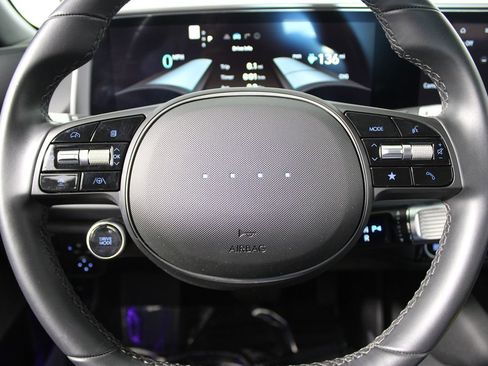 Used 2024 Hyundai Ioniq 6 SEL image 7