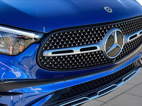Used 2023 Mercedes-Benz GLC 300 image 29