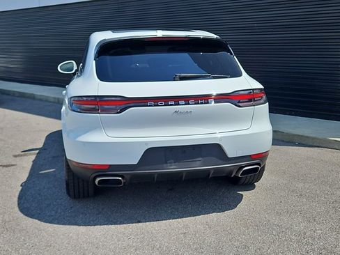 Certified 2021 Porsche Macan AWD/4WD image 10