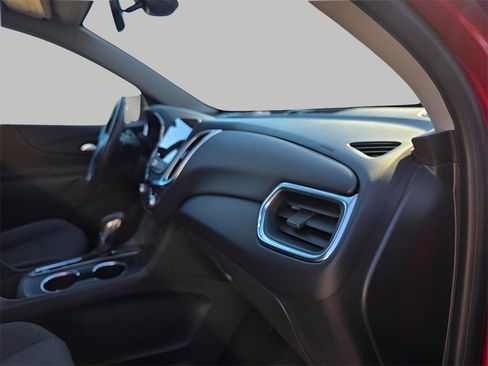 Used 2022 Chevrolet Equinox LT image 13