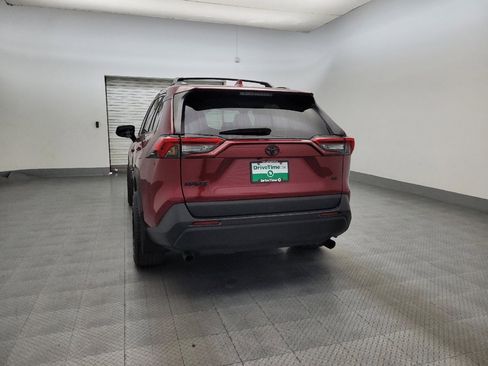 Used 2021 Toyota RAV4 LE image 6