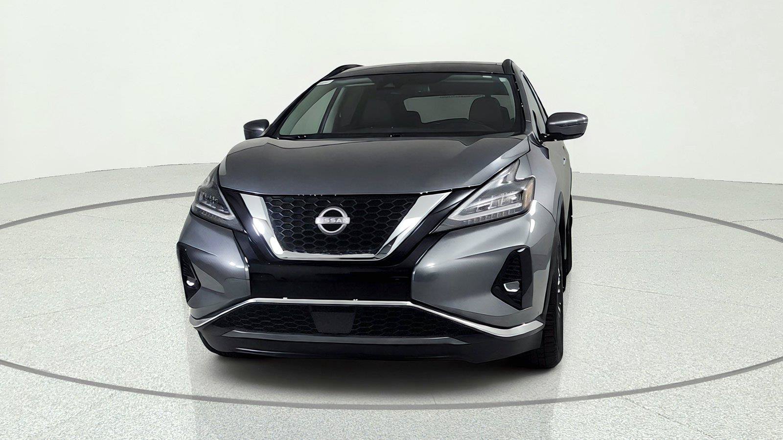 Used 2024 Nissan Murano SV FWD image 2