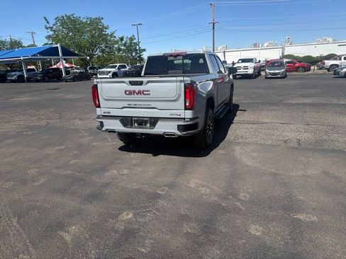 Used 2025 GMC Sierra 1500 AT4 w/ AT4 Premium Package AWD/4WD image 15
