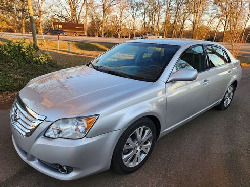 Used 2008 Toyota Avalon Touring image 1
