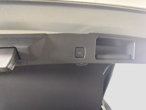 Used 2023 Ford Escape Platinum w/ Premium Technology Package FWD image 30