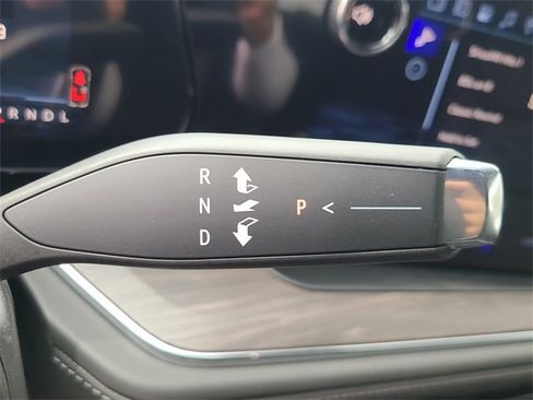 New 2026 Chevrolet Suburban LT w/ Comfort Package image 36