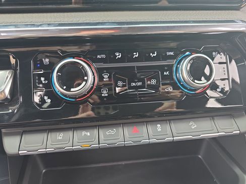 New 2026 GMC Sierra 2500 Denali w/ Denali Reserve Package image 20